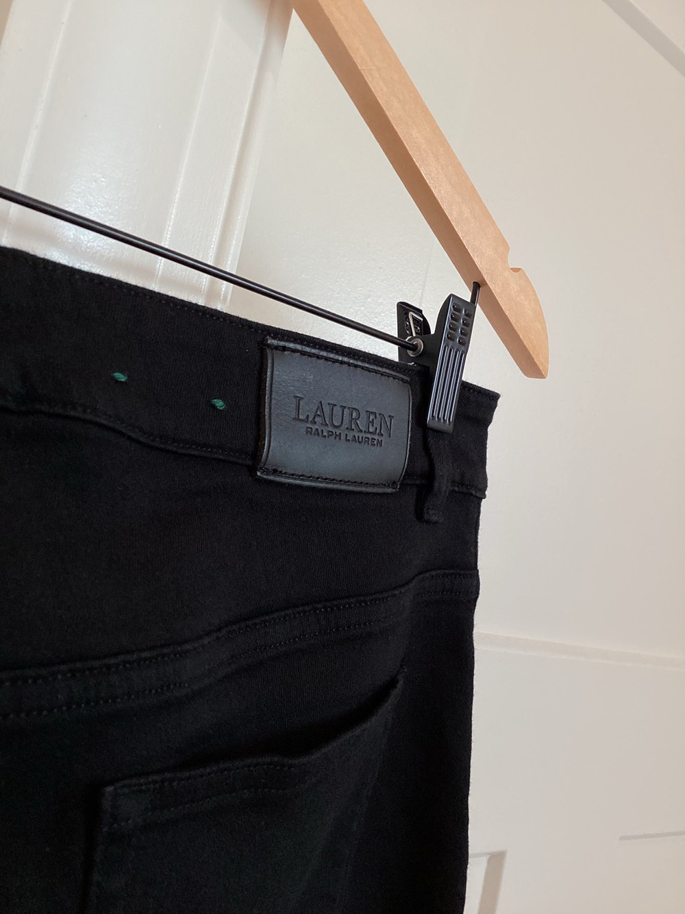 Ralph Lauren High Rise Straight Leg Jean Size 12 Black Denim - Picture 8 of 12